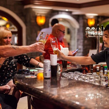 Tara Court Hotel Паттая Екстер'єр фото