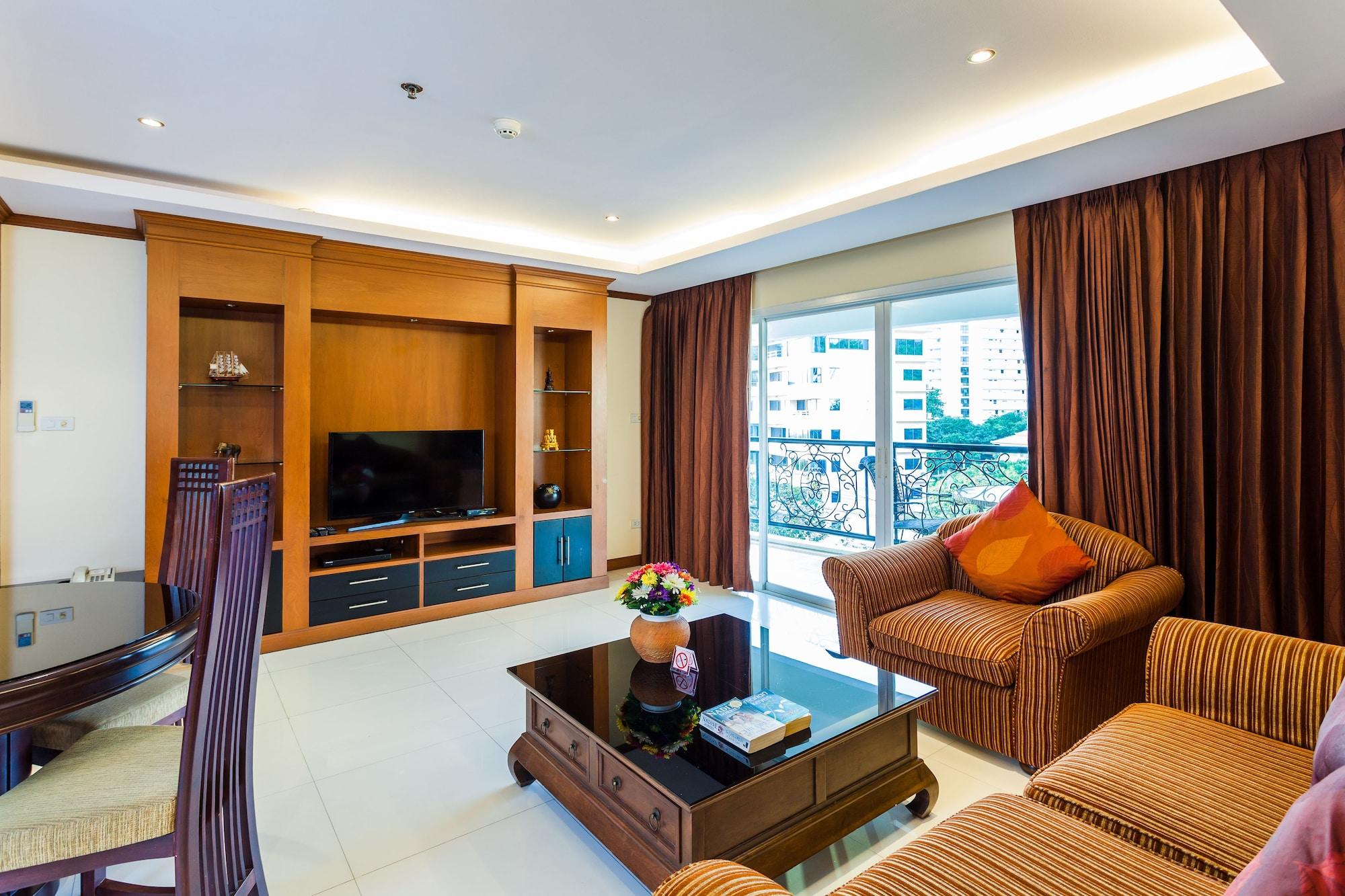 Tara Court Hotel Паттая Екстер'єр фото