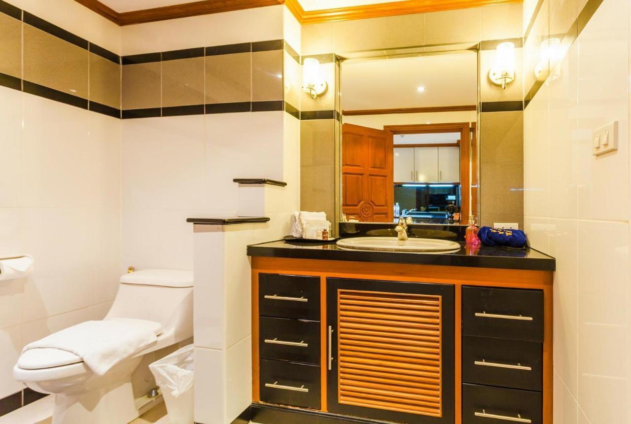 Tara Court Hotel Паттая Екстер'єр фото