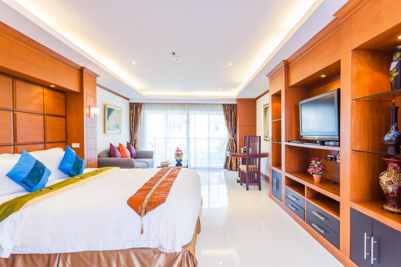 Tara Court Hotel Паттая Екстер'єр фото