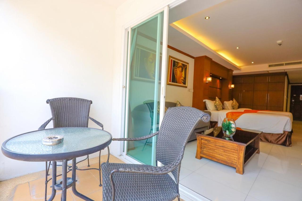 Tara Court Hotel Паттая Екстер'єр фото