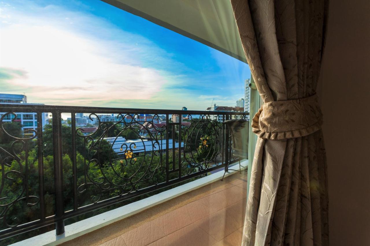 Tara Court Hotel Паттая Екстер'єр фото