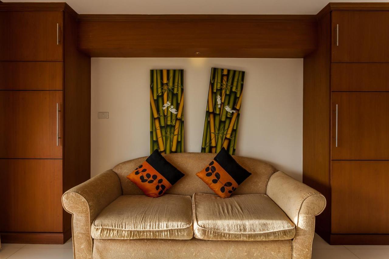 Tara Court Hotel Паттая Екстер'єр фото