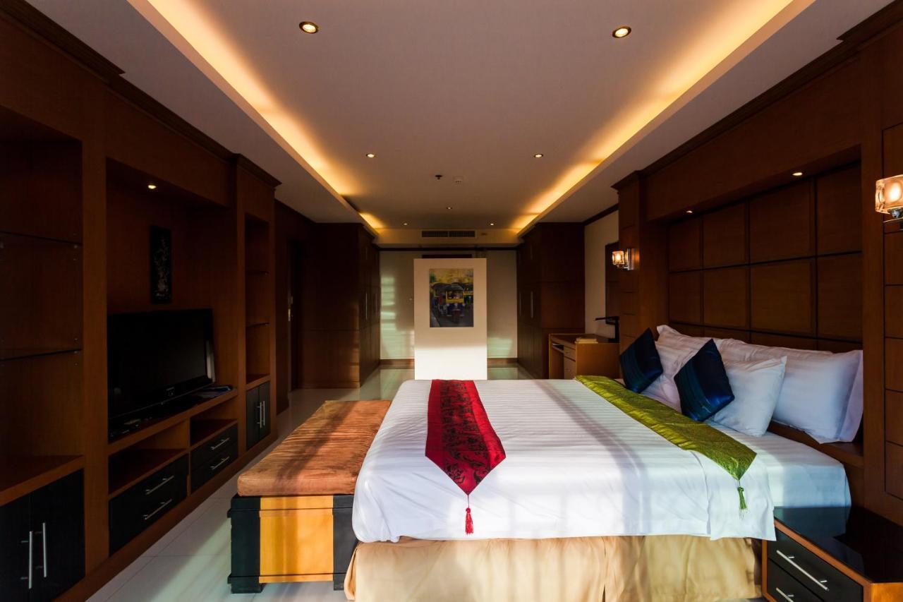 Tara Court Hotel Паттая Екстер'єр фото