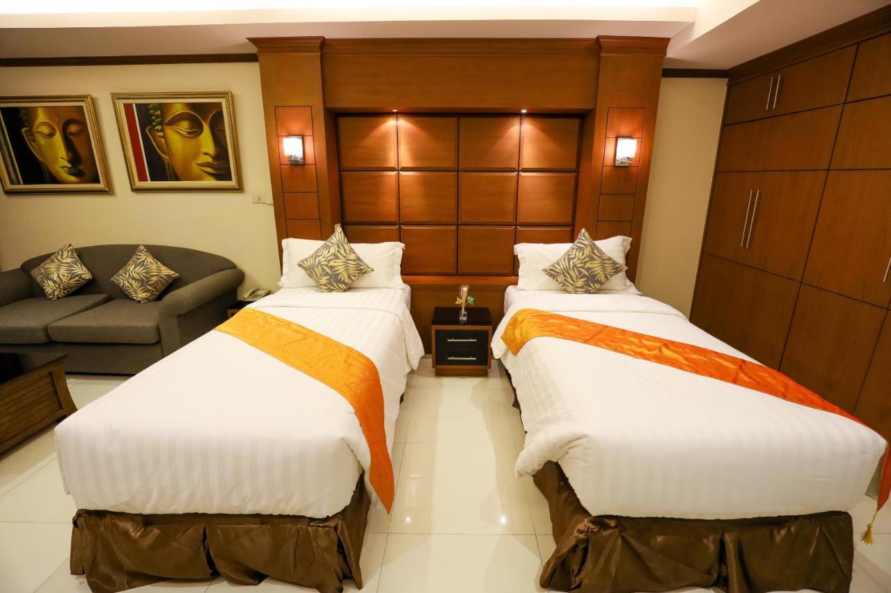 Tara Court Hotel Паттая Екстер'єр фото